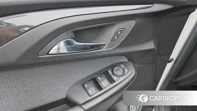 Chevrolet (GM Daewoo) Trailblazer 2022 Белый из Кореи, фото 5