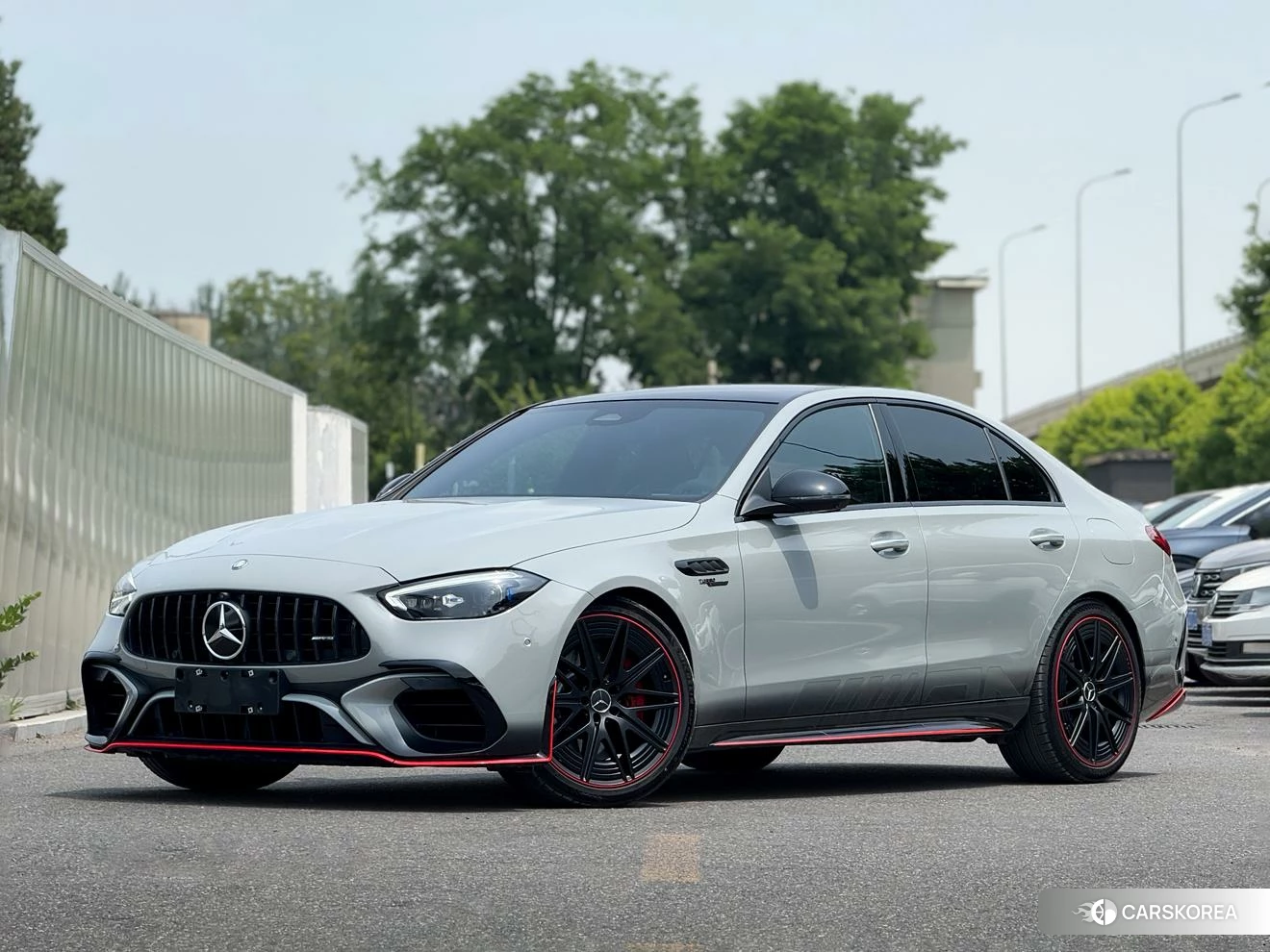 Mercedes-Benz C-class AMG PHEV 2024 Серебристо-серый из Китая, фото 5