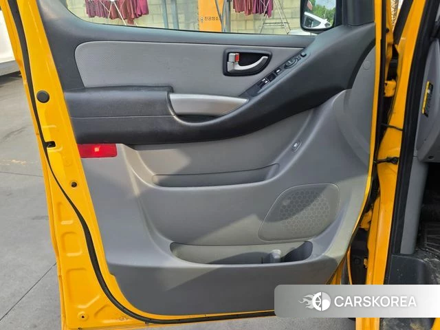 Hyundai The New Grand Starex 2019 Желтый из Кореи, фото 5