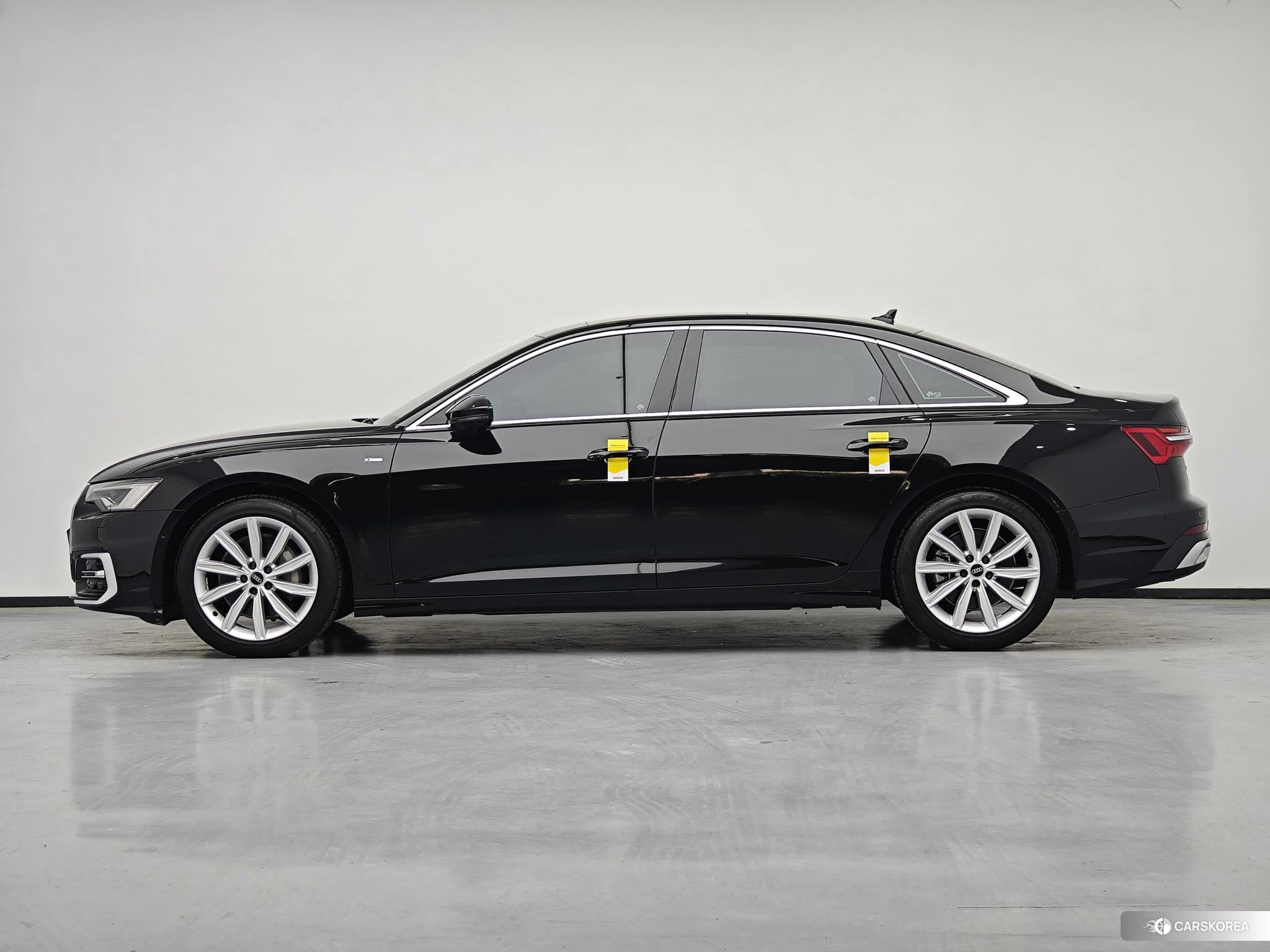 Audi A6L 2023 Черный из Китая, фото 5
