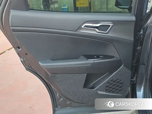 Kia Sportage 5th Generation 2024 Серый из Кореи, фото 5