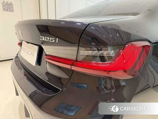 BMW 3 series 2023 Черный из Китая, фото 5