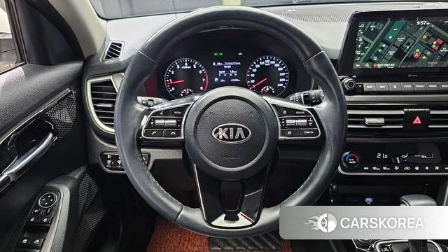 Kia Seltos 2021 Белый из Кореи, фото 5