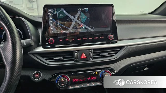 Kia The New K3 2nd generation 2021 Белый из Кореи, фото 5