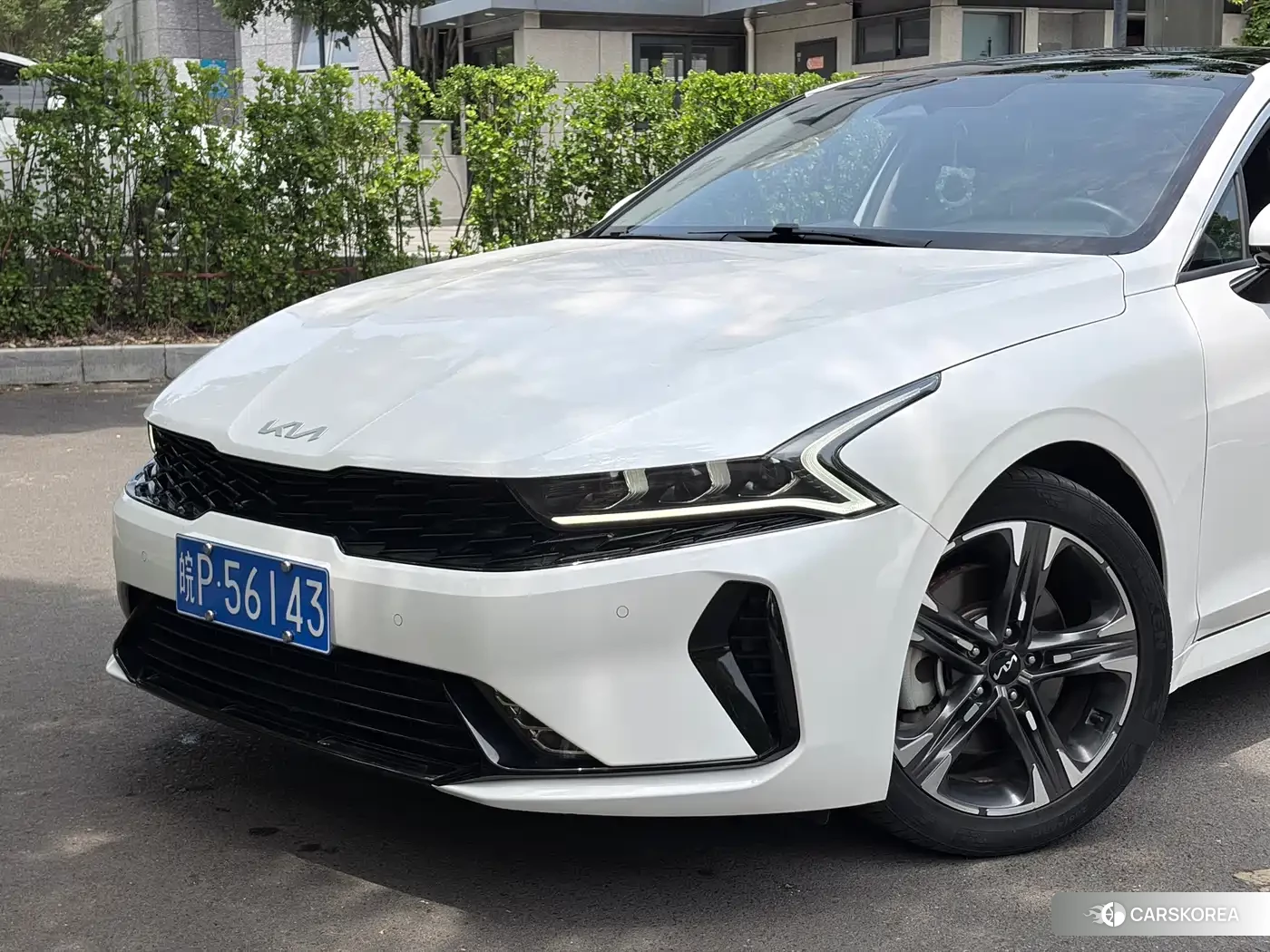 Kia K5 2022 Белый из Китая, фото 5
