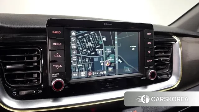 Kia Stonic 2018 Желтый из Кореи, фото 5