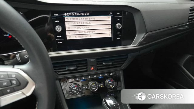 Volkswagen 7th Generation of Jetta 2022 Белый из Кореи, фото 5