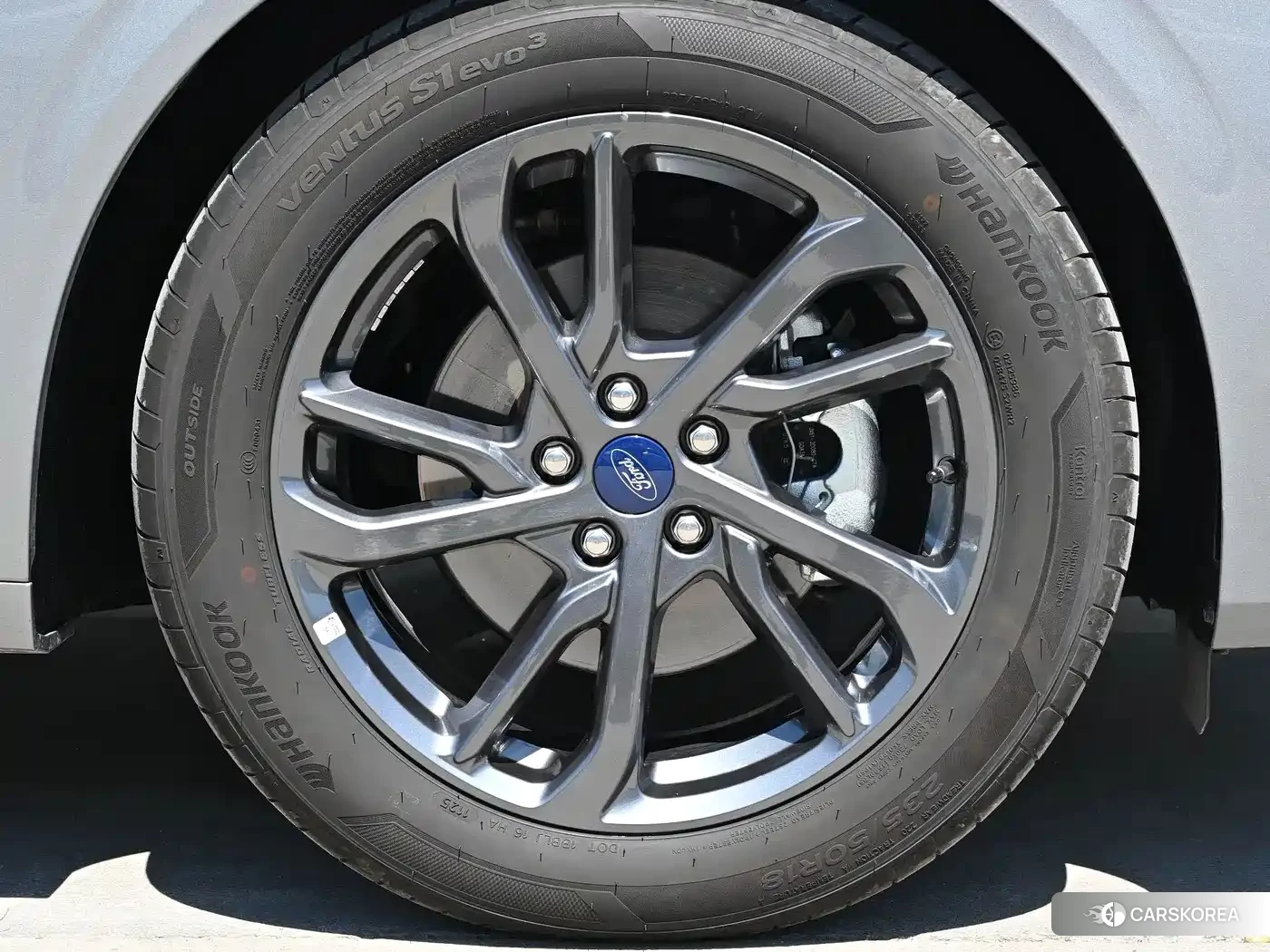 Ford Mondeo 2025 Silver/gray из Китая, фото 5