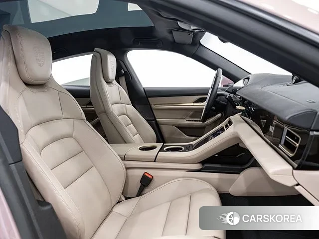 Porsche Taycan 2024 Розовый из Кореи, фото 5