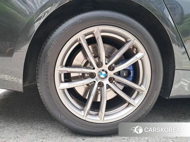 BMW 5 Series (G30) 2018 Серый из Кореи, фото 5