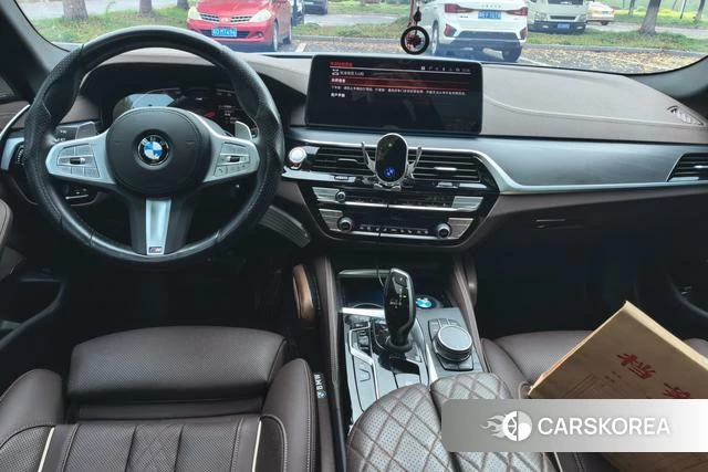 BMW 5 series 2023 Черный из Китая, фото 5