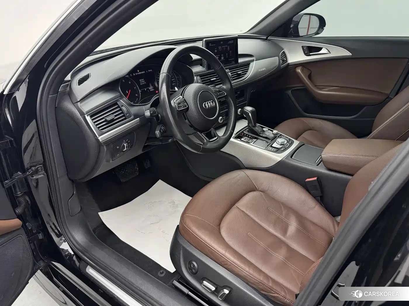 Audi A6L 2018 Черный из Китая, фото 5