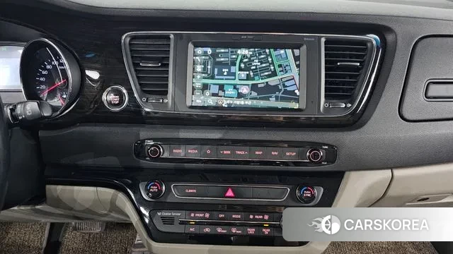 Kia The New Carnival 2018 Серый из Кореи, фото 5