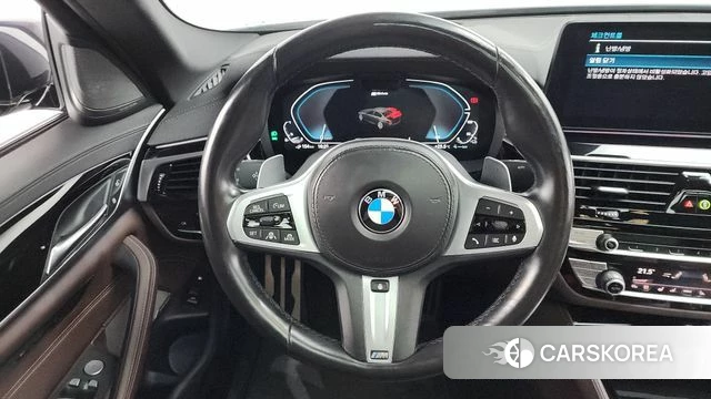 BMW 5 Series (G30) 2021 Черный из Кореи, фото 5