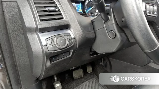 Ford Explorer 2019 Серый из Кореи, фото 5