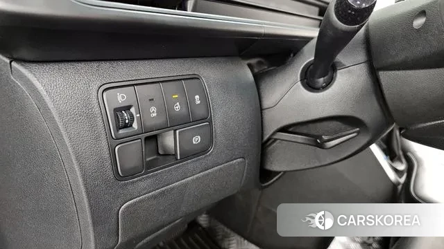 Hyundai Staria 2022 Белый из Кореи, фото 5