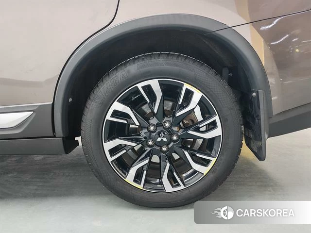 Mitsubishi  Outlander 2020 Другой из Китая, фото 5