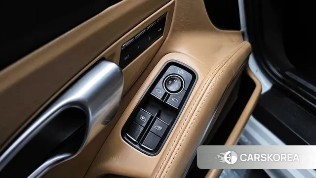 Porsche 718 Cayman 2020 Белый из Кореи, фото 5