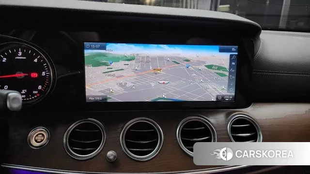 Mercedes-Benz E-Class W213 2018 Серый из Кореи, фото 5