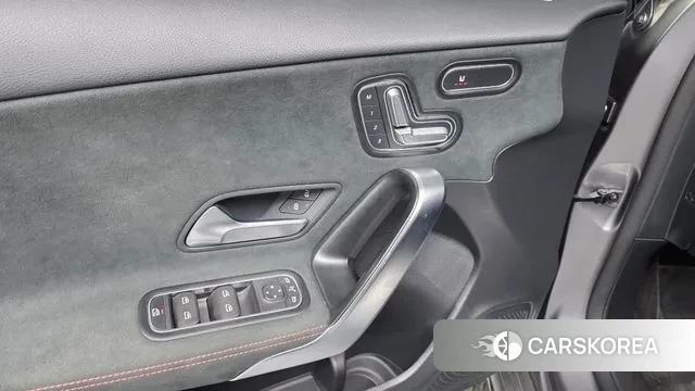 Mercedes-Benz A-Class W177 2021 Серый из Кореи, фото 5