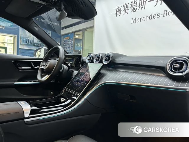 Mercedes-Benz Class C 2024 Белый из Китая, фото 5