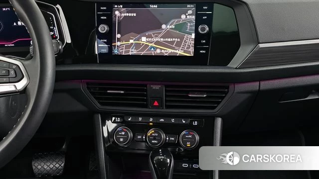 Volkswagen 7th Generation of Jetta 2024 Черный из Кореи, фото 5