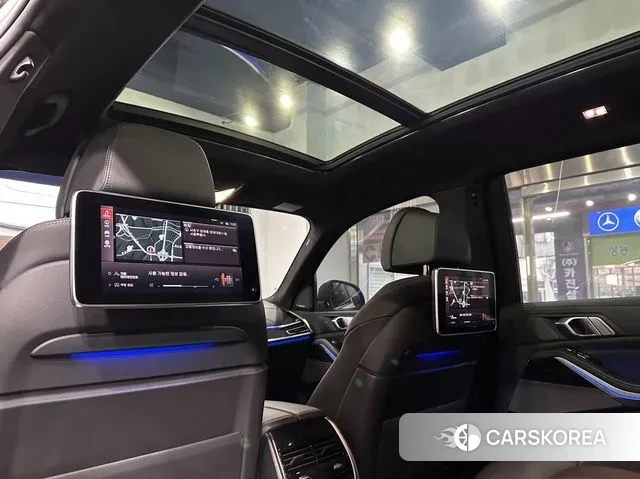 BMW X7 (G07) 2022 Белый из Кореи, фото 5