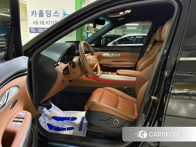 Genesis GV70 2023 Черный из Кореи, фото 5