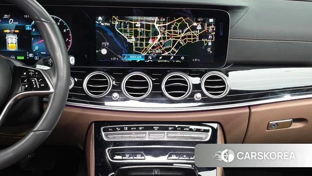 Mercedes-Benz E-Class W213 2021 Черный из Кореи, фото 5