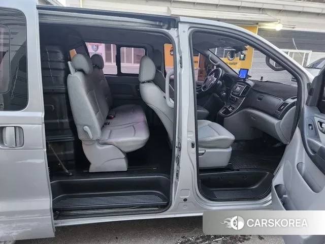 Hyundai The New Grand Starex 2021 Серебряный из Кореи, фото 5