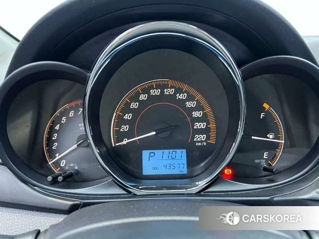 Toyota YARIS L Zhixuan 2021 Белый из Китая, фото 5