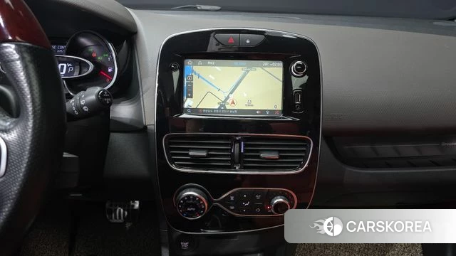 Renault Korea (Samsung) Clio 2019 Белый из Кореи, фото 5