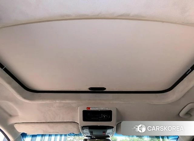 Hyundai Staria 2024 Белый из Кореи, фото 5