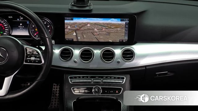 Mercedes-Benz E-Class W213 2020 Черный из Кореи, фото 5