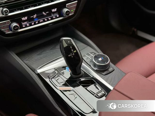 BMW 5 series 2024 Черный из Китая, фото 5