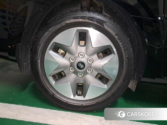 Hyundai Staria 2022 Черный из Кореи, фото 5