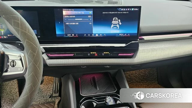 BMW 5 Series (G60) 2024 Черный из Кореи, фото 5