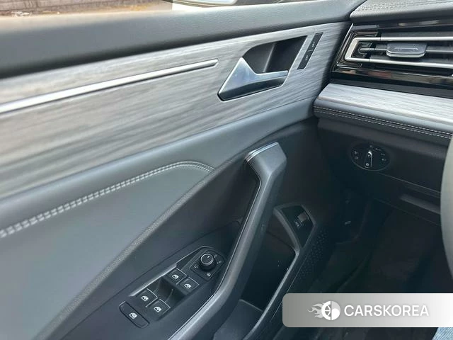 Volkswagen Sagitar 2025 Черный из Китая, фото 5