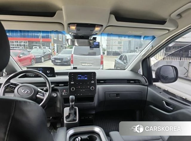 Hyundai Staria 2022 Белый из Кореи, фото 5