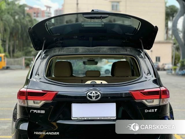 Toyota Highlander 2021 Черный из Китая, фото 5