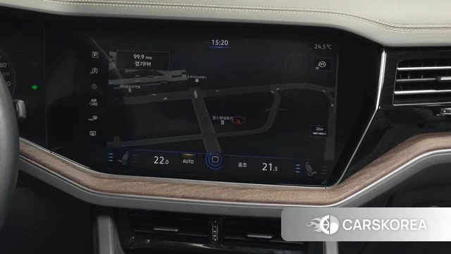 Volkswagen Touareg 3rd generation 2023 Черный из Кореи, фото 5
