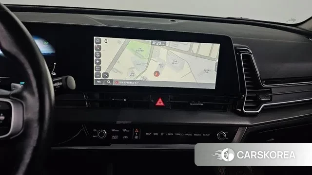 Kia Sportage 5th Generation Hybrid 2023 Белый из Кореи, фото 5