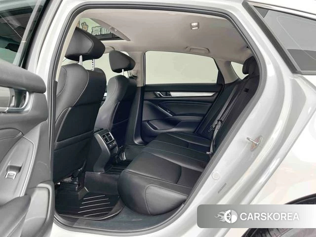 Honda Accord 2023 Белый из Китая, фото 5
