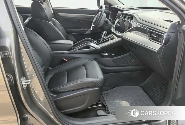Geely Automobile Boyue 2021 Темно-серый из Китая, фото 5