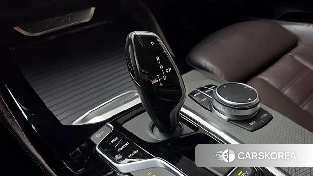 BMW X4 (G02) 2019 Черный из Кореи, фото 5