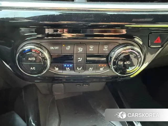 Chevrolet (GM Daewoo) Trax Crossover 2023 Белый из Кореи, фото 5