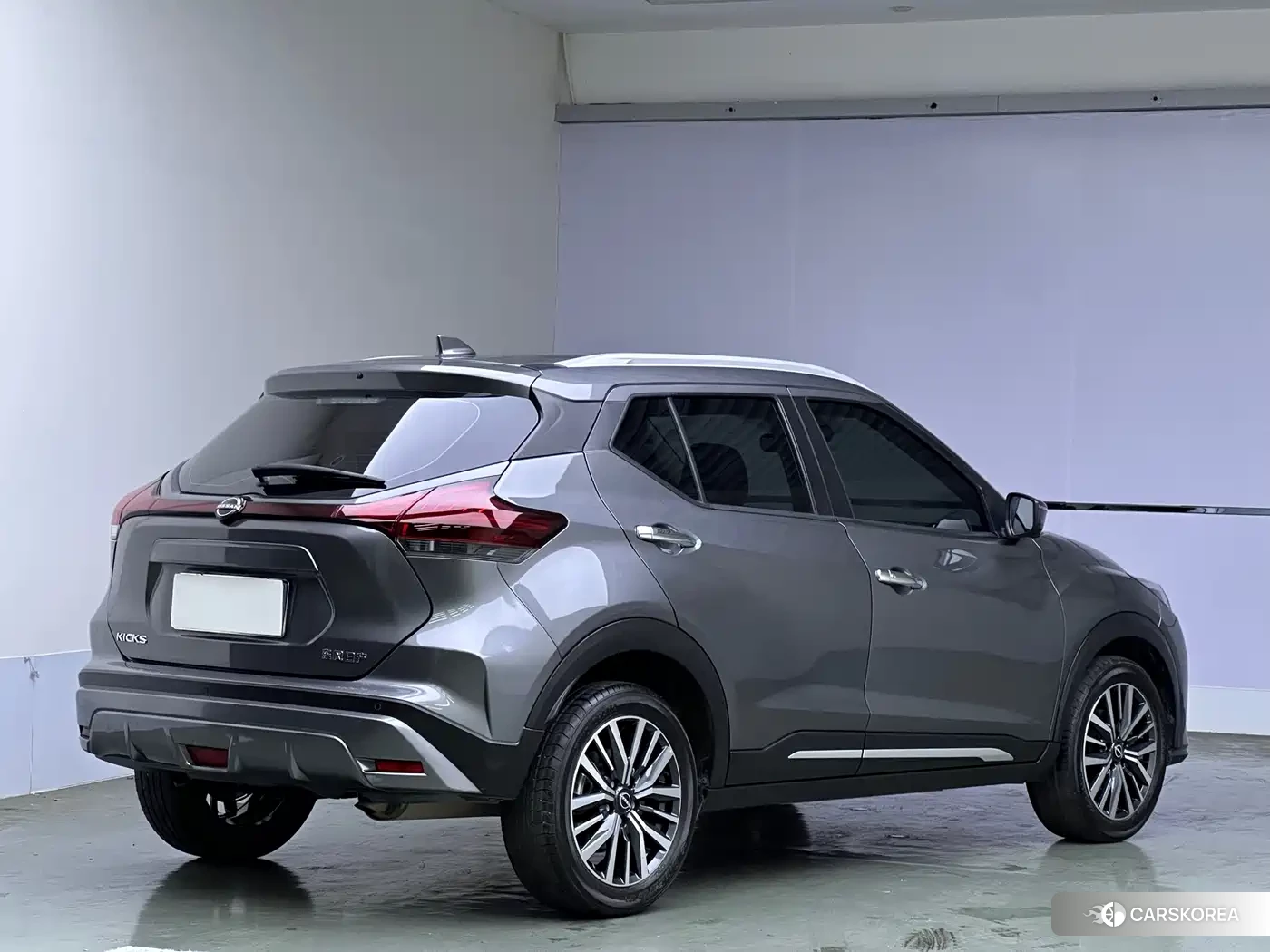 Nissan Kicks 2024 Silver/gray из Китая, фото 5