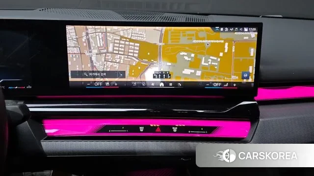 BMW 5 Series (G60) 2025 Черный из Кореи, фото 5