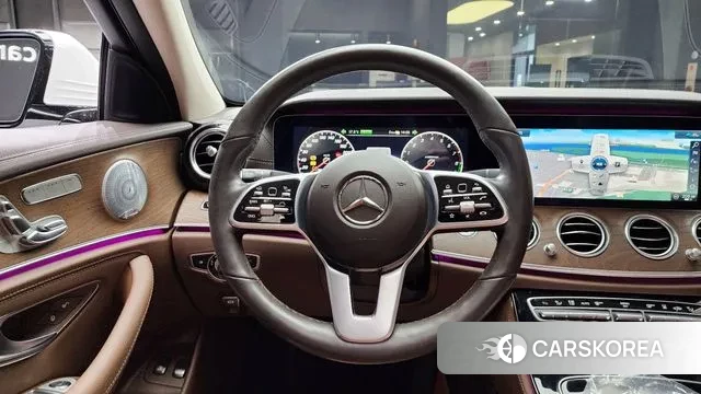 Mercedes-Benz E-Class W213 2020 Белый из Кореи, фото 5