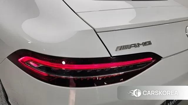 Mercedes-Benz AMG GT 2024 Белый из Кореи, фото 5